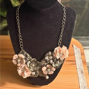 Delicate Pink Floral Statement Necklace - Women Jewelry
